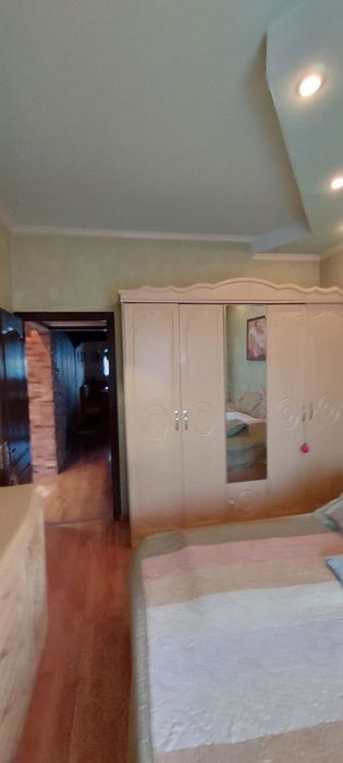 4 ком. квартира в Сергели 2. 4/5/5 (5 этаж), дом панельный. Метро