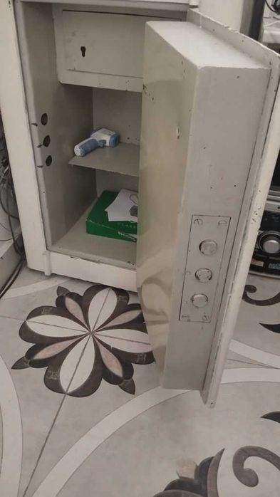 г.
Срочно продам песочный сейф

1 0