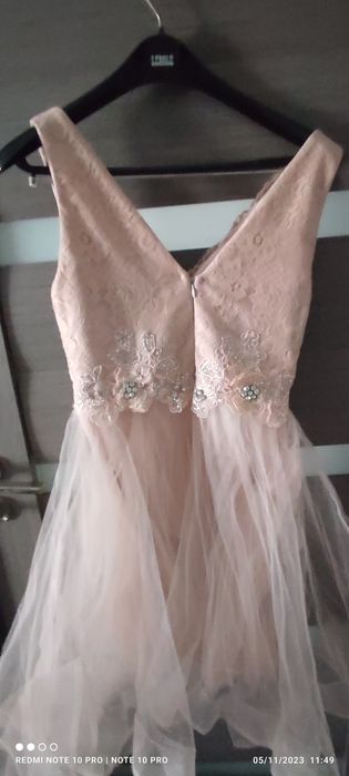 Rochie eleganta in stare foarte buna