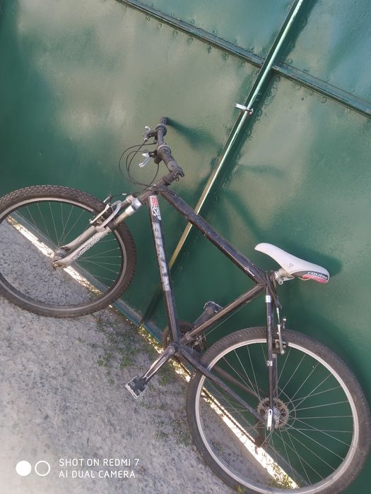 Спортивный велосипед