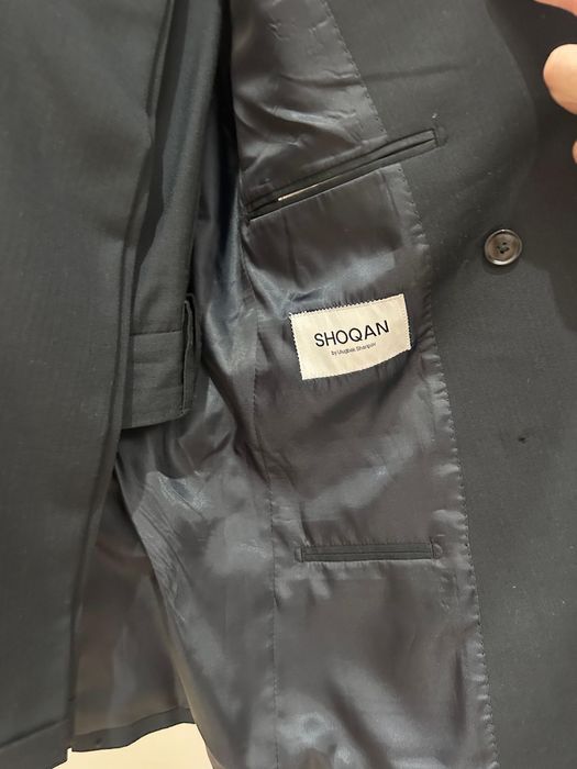 костюм классический двубортный от бренда Shoqan!