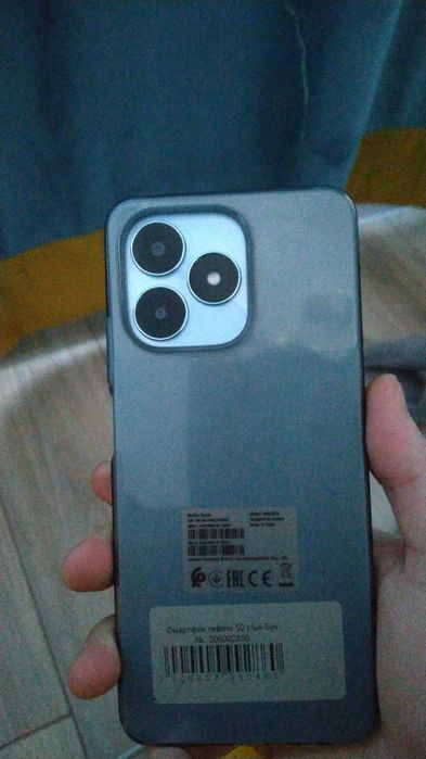 Продам телефон realmi note 50