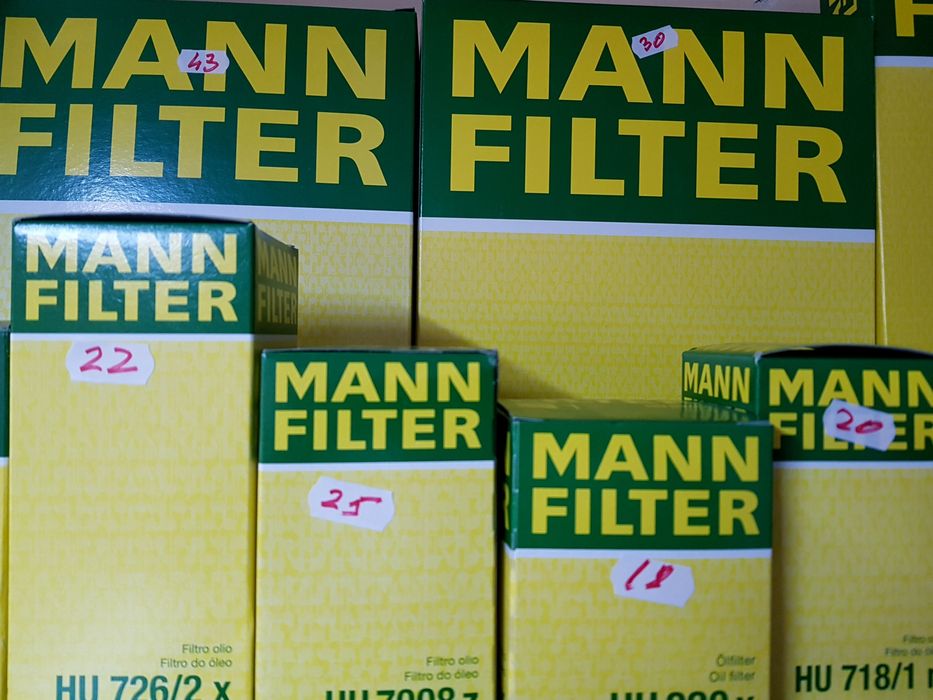 Baterii auto, piese de schimb, filtre ulei si filtru combustibil