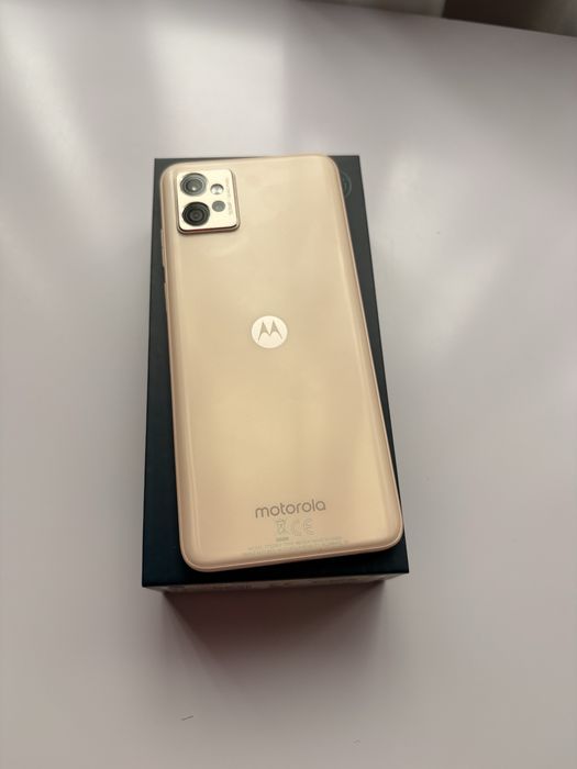Продавам Motorola Moto G32 256GB Rose Gold