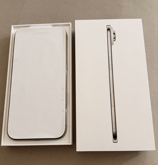 Vand Iphone 17 Air light gold impecabil ca nou