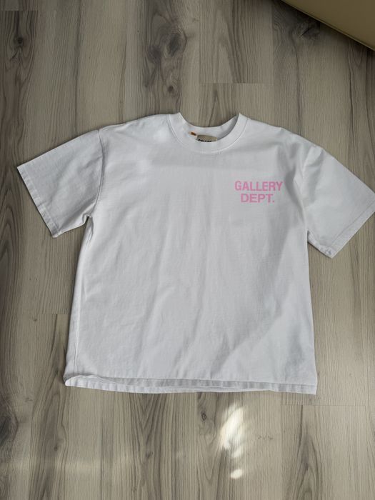 Tricou Gallery Dept.