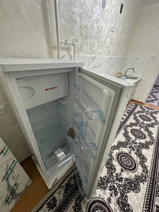 Срочно ижарага берилади 2 хона 2-етаж шошиламиз 9 Бозор енида жойлашга