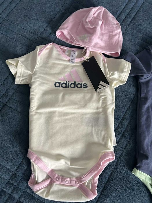 Боди с шапка adidas