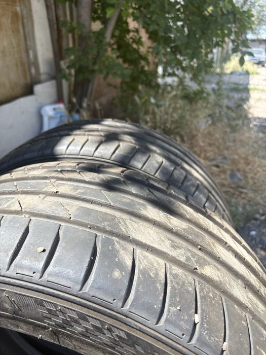 Резина лето Kumho 245 40 R18