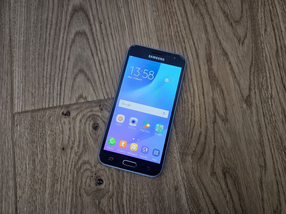 Telefon Samsung J3 - stare buna