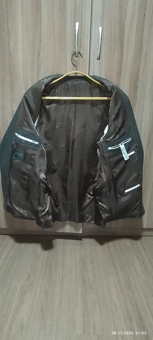 Продается мужской пиджак