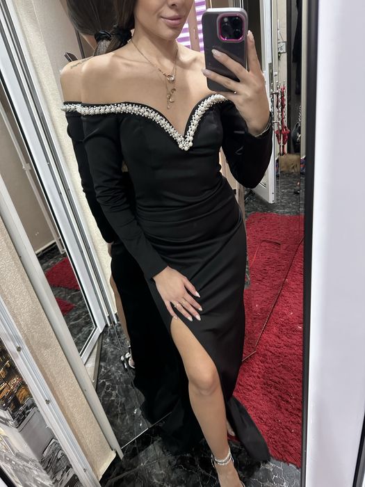 Черна дълга официална рокля
