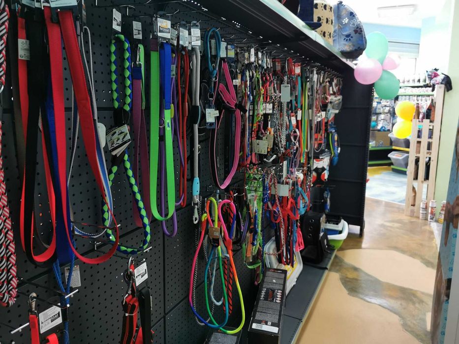 ПРОМО Стенен и Островен стелаж с перфо гръб- НОВИ, НАЛИЧНИ