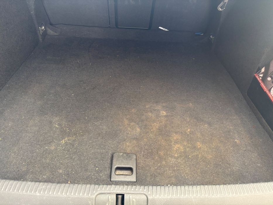 Curățare/Igienizare Canapele & Tapițerie Auto