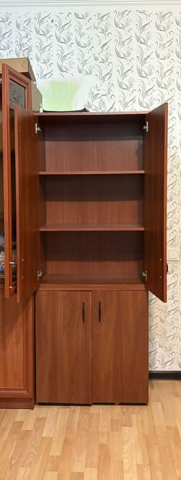 Шкаф очень вместительный