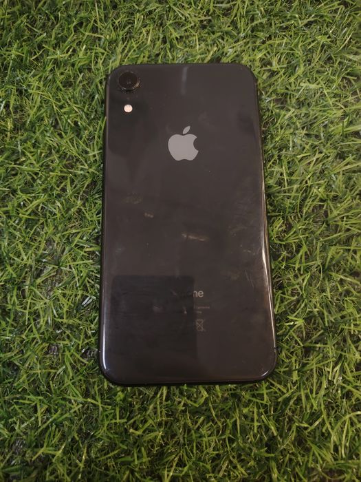 Продам. iPhone Xr все оригинал