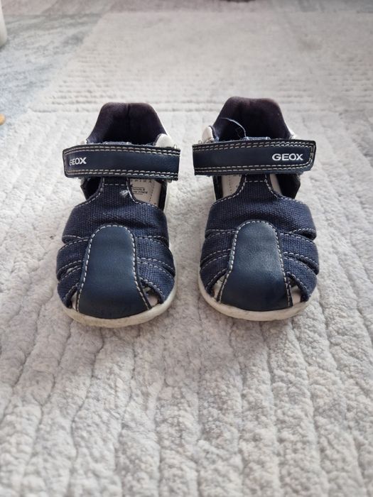 Бебешки сандали geox