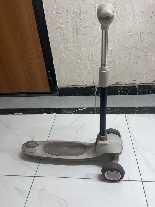 Детский самокат.