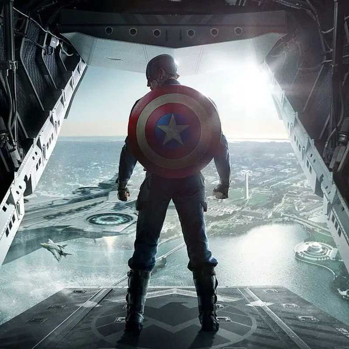 Щит на Капитан Америка Captain America 60см реалистичен модел