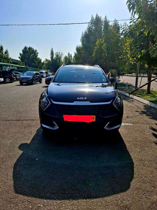 KIA SPORTAGE bez lyuk 2023 srochno