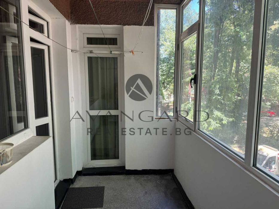 Продава се Многостаен апартамент в Пловдив, Христо Смирненски - 125 кв.м за 2000 €/кв.м - Снимка #11