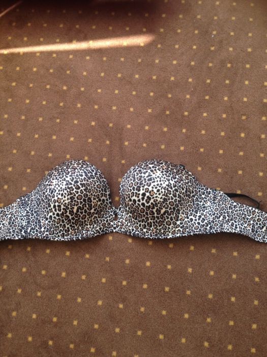 Sutien VICTORIA' S SECRET, nou,marimea 34 C