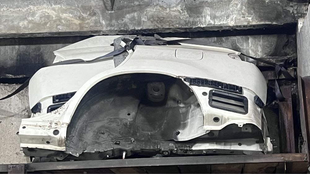 RX 330 зад крыло