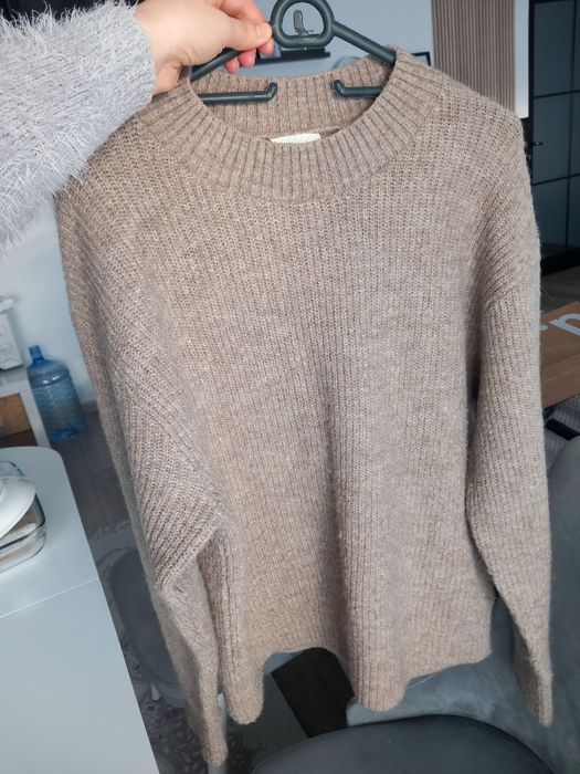Пуловер H&M  размер M