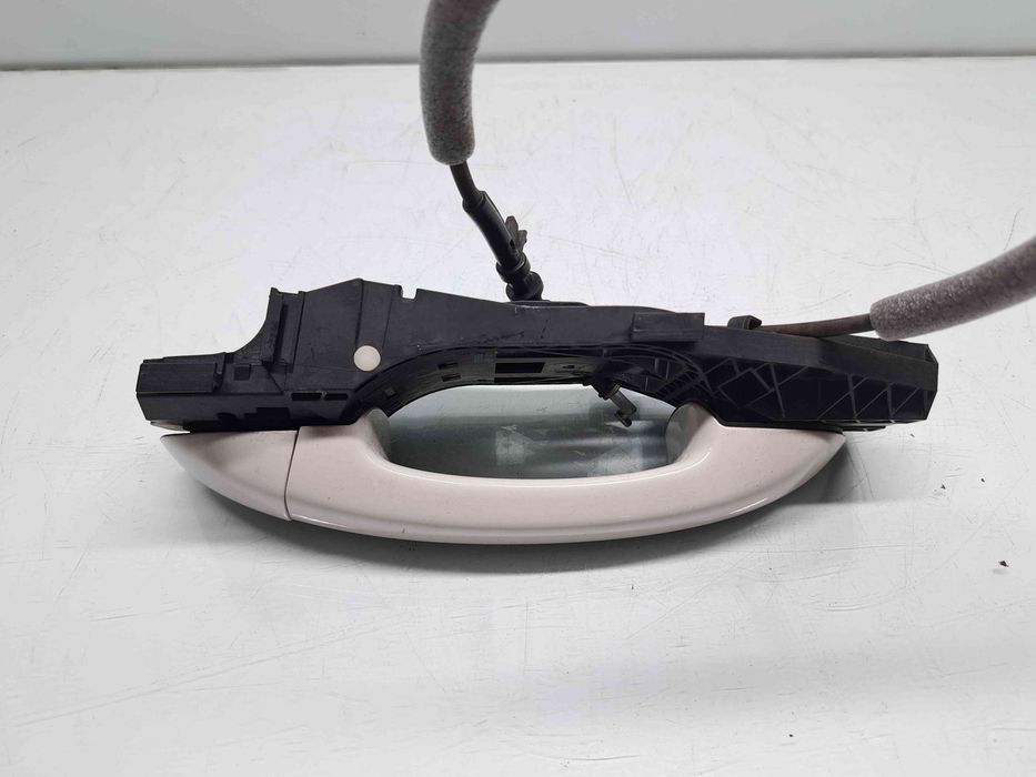 Maner usa stanga fata Volkswagen Golf 6 (5K1) GTI [Fabr 2009-2013] LB9