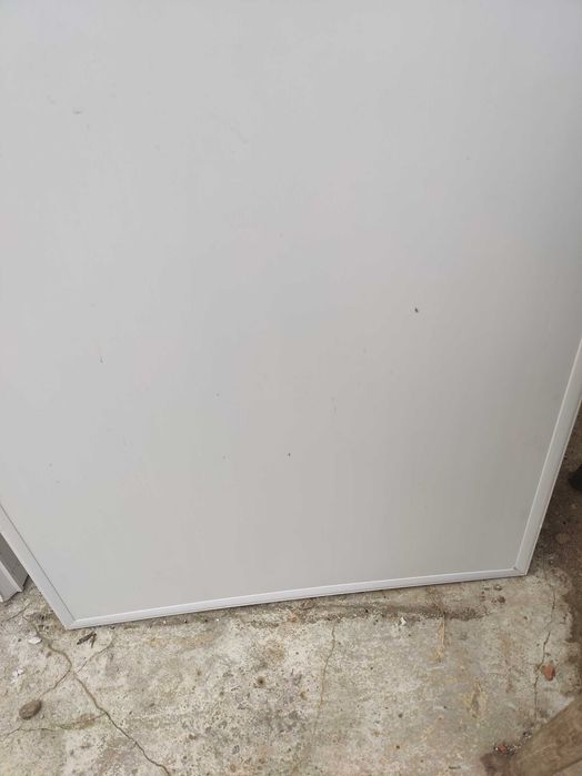 Продавам PVC Каса с врата за баня 60х195 см., дясна