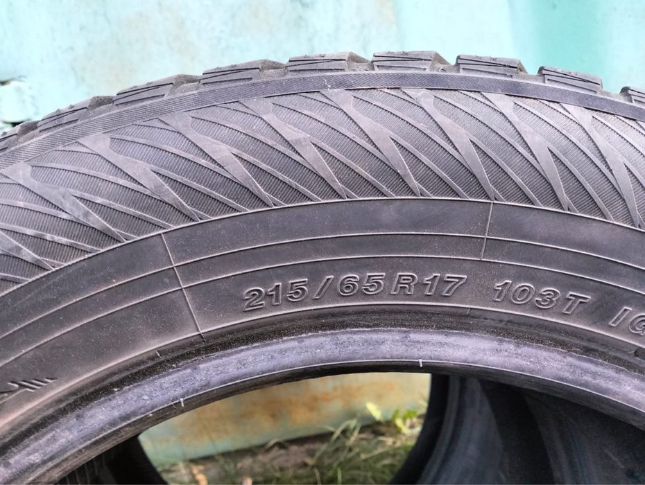 Шины YOKOHAMA 215 65 R17