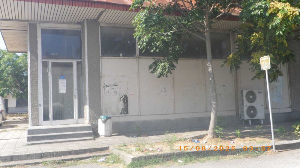 Дава се под наем Магазин в Харманли - 480 кв.м за 510 € - Снимка #1