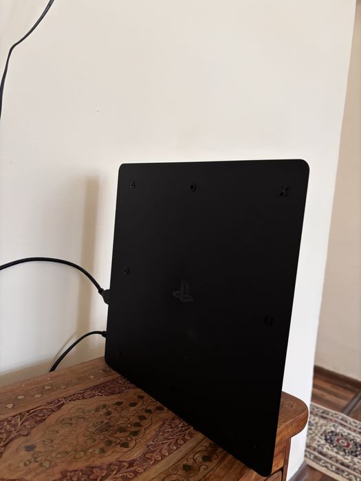 Playsation 4 slim 1tb !!!