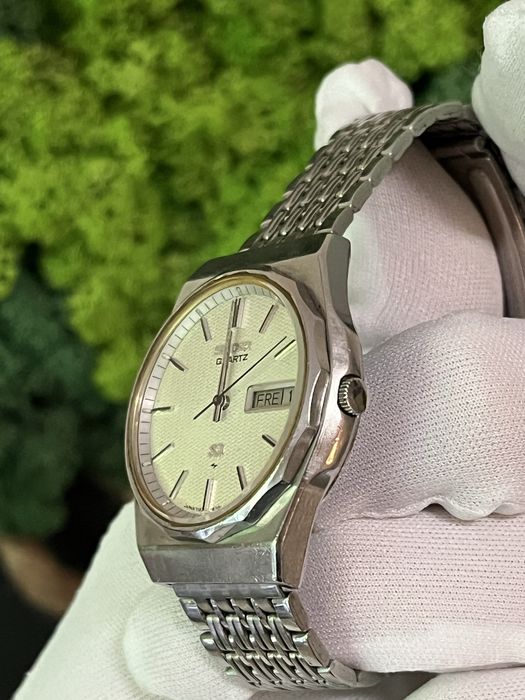 Винтидж часовник-Seiko SQ Quartz