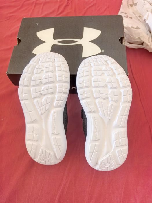 Нови детски маратонки UNDER ARMOUR