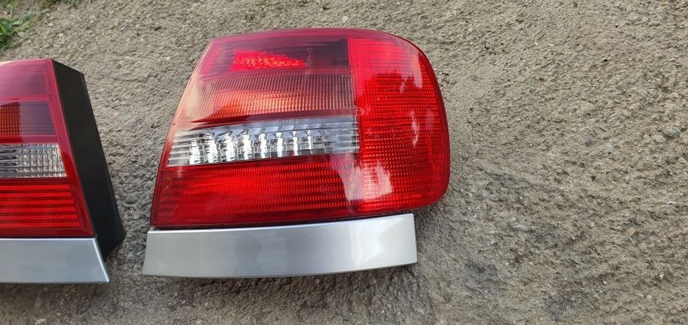 Triple/ tripla stop dreapta audi a4 b5 facelift