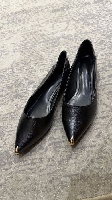 Туфля или обувь для женщин