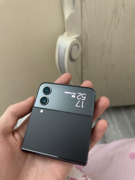 Samsung Z flip4 8/128