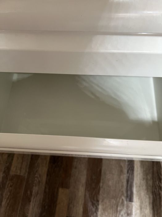 Продам морозильную камеру