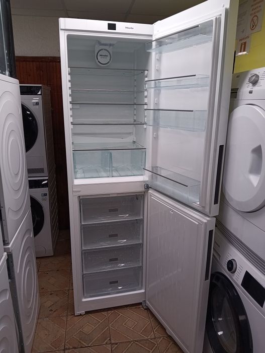 Комбиниран хладилник с фризер Миеле Miele 24 месеца гаранция!!!