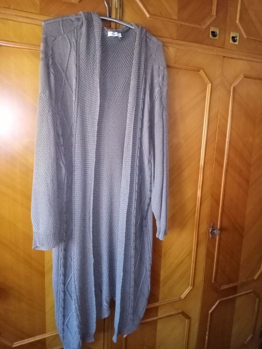 Cardigan tricotat