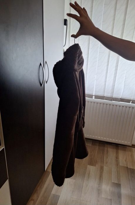 Vand Cojoc Zara mărime S, femei