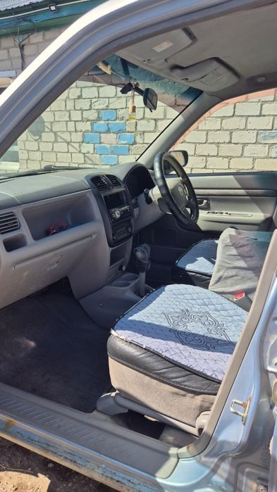 Продам машину Мазда Демио