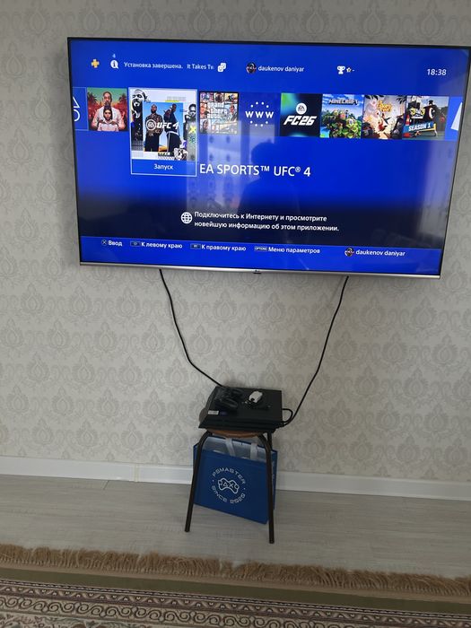 Продам playstation 4 pro