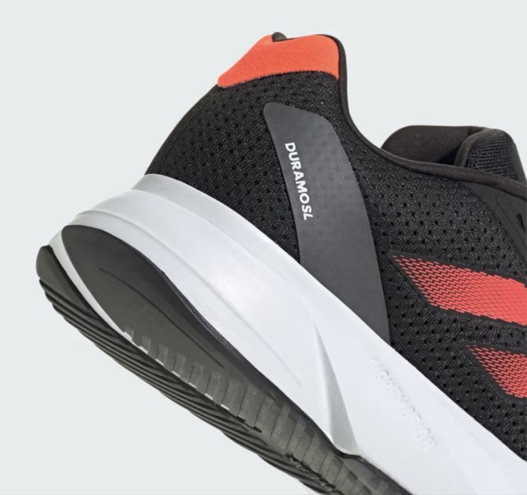 Продаются кроссовки Adidas , оригинал. Привезенные из США.