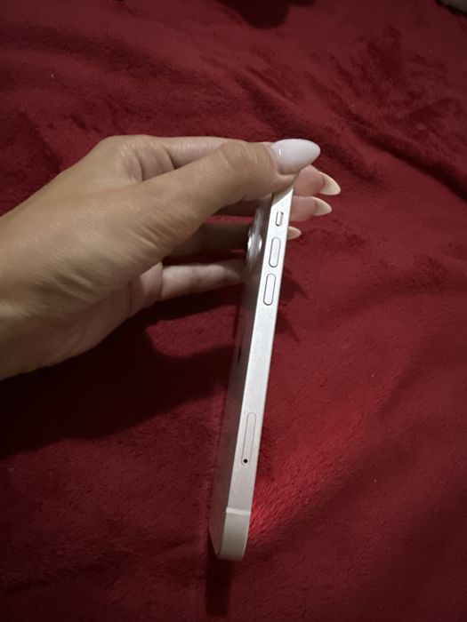 iPhone 14 в отлично състояние