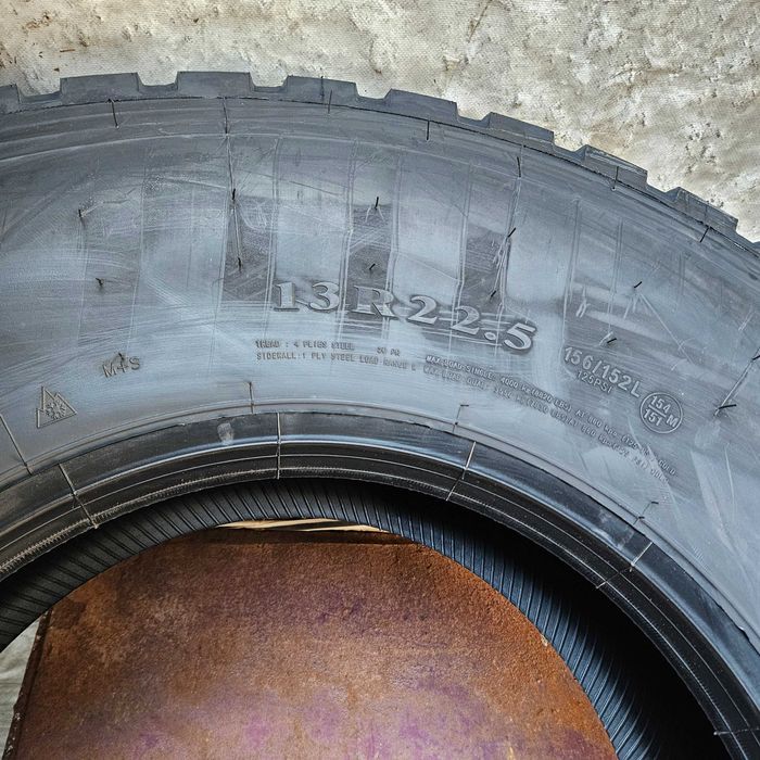 Нови гуми 13R22.5 OVATION VI-702 156/152L 20PR M+S DOT2025 266€ с ДДС