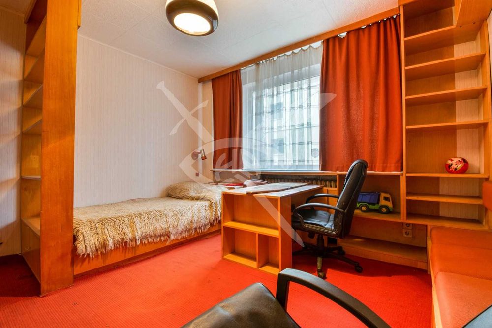 Продава се Тристаен апартамент в София, Лозенец - 76 кв.м за 2211 €/кв.м - Снимка #3