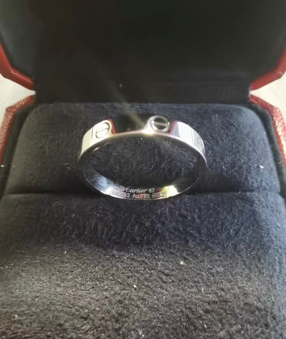Кольцо Cartier Love белое золото 18k