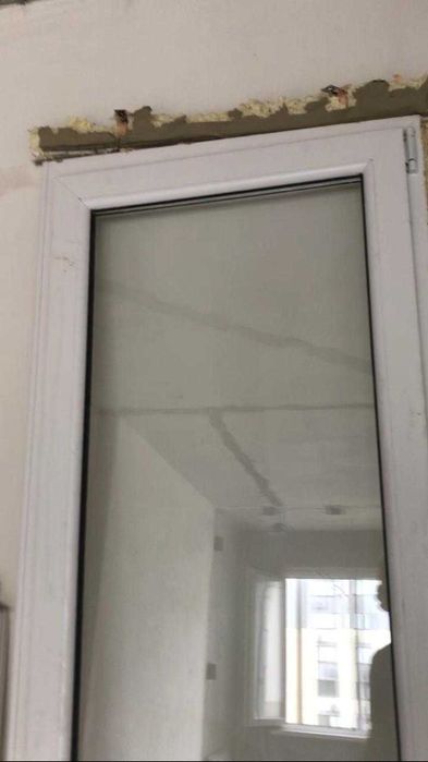 Дверь пластиковая Балконная (витраж)